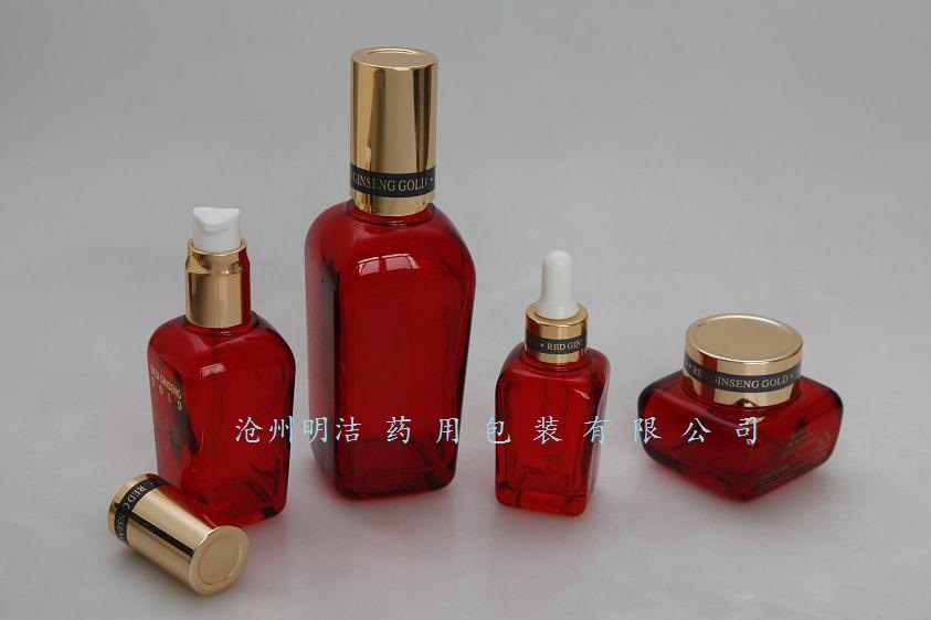 <a href='/ddjyblp.html'>电镀喷剂瓶</a>,<a href='/ddjyp.html'>电镀玻璃瓶</a>,<a href='/ddjyp.html'>电镀精油瓶</a>
